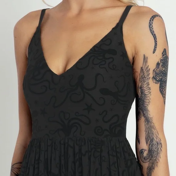 Blackmilk Flocktapus Sheer Midaxi Dress ~ LIMITED Black Size Large - Picture 6 of 16